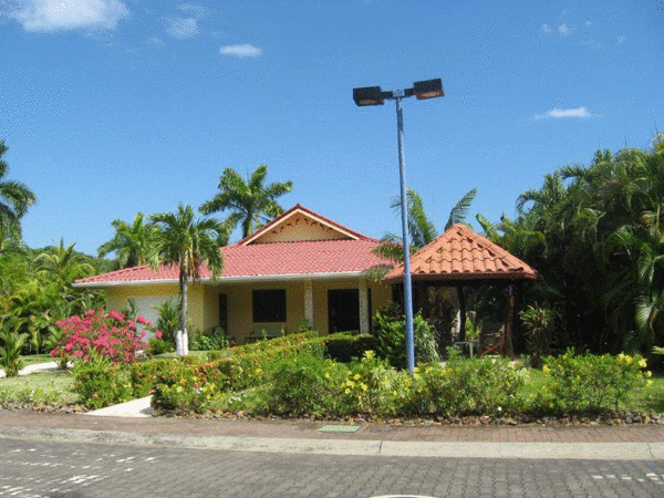Costa Rica Real Estate - Los Delphines